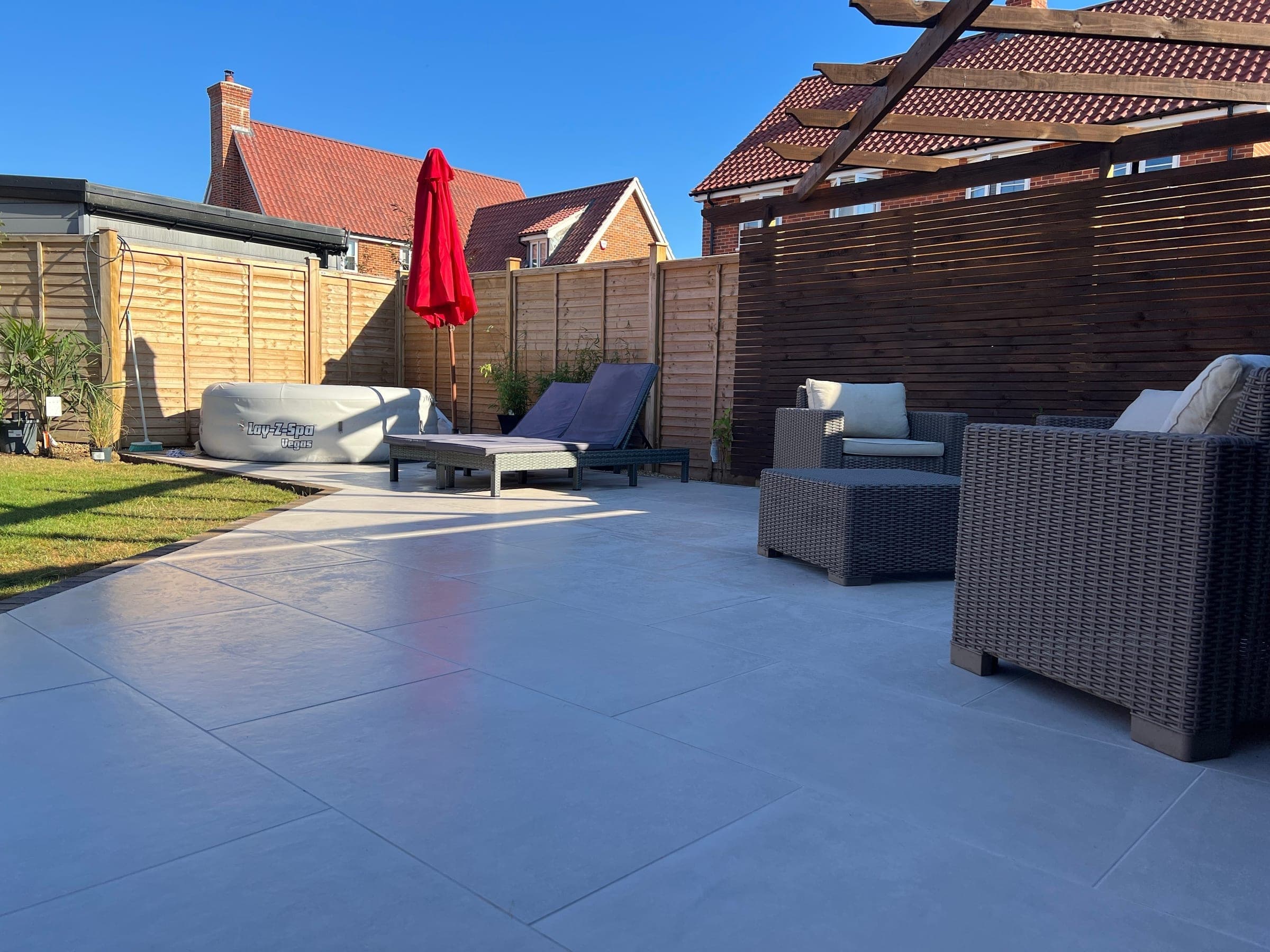 Pavestone Alfa Bone porcelain garden overview, Gillingham